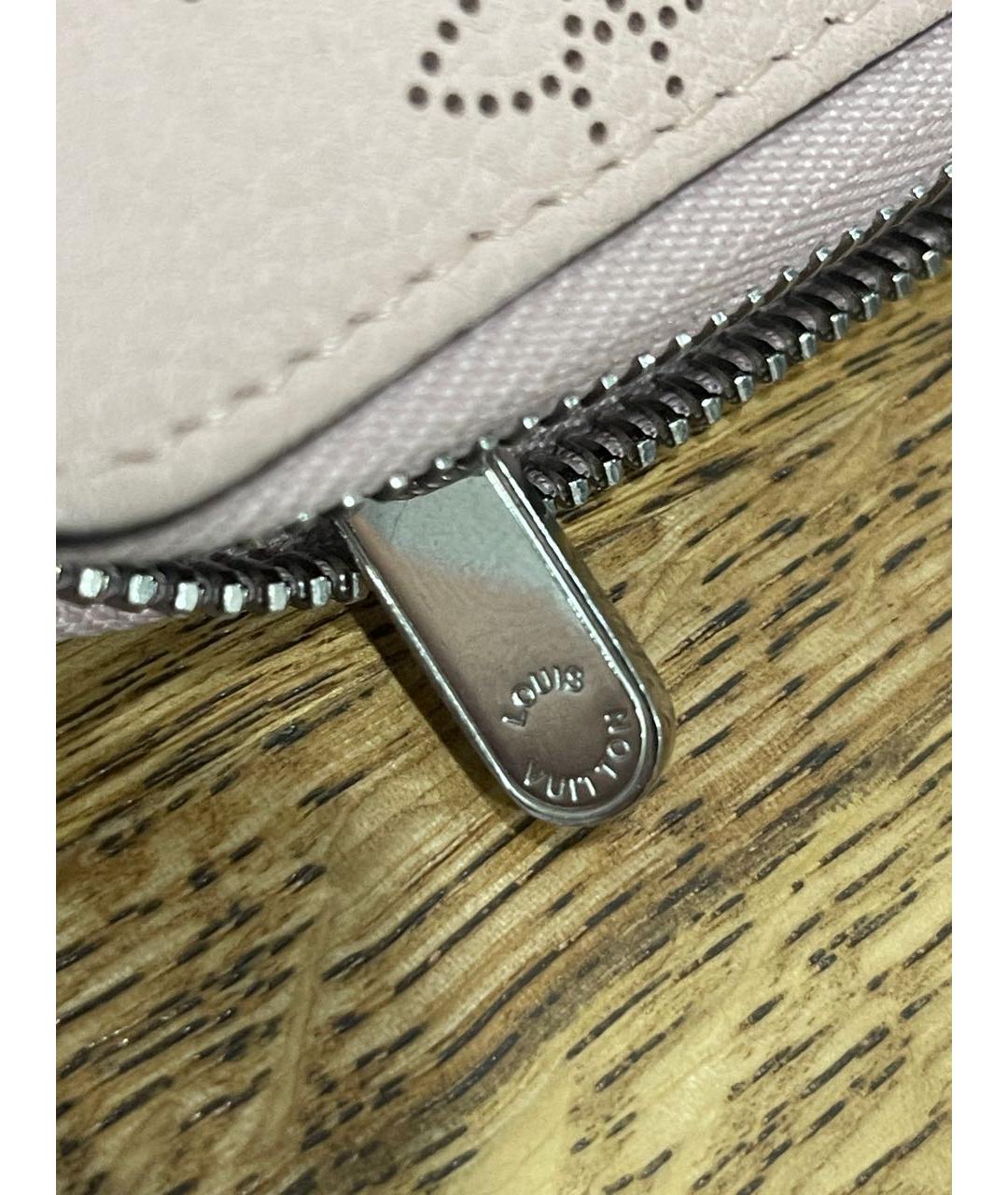 LOUIS VUITTON Розовый кожаный кошелек, фото 8