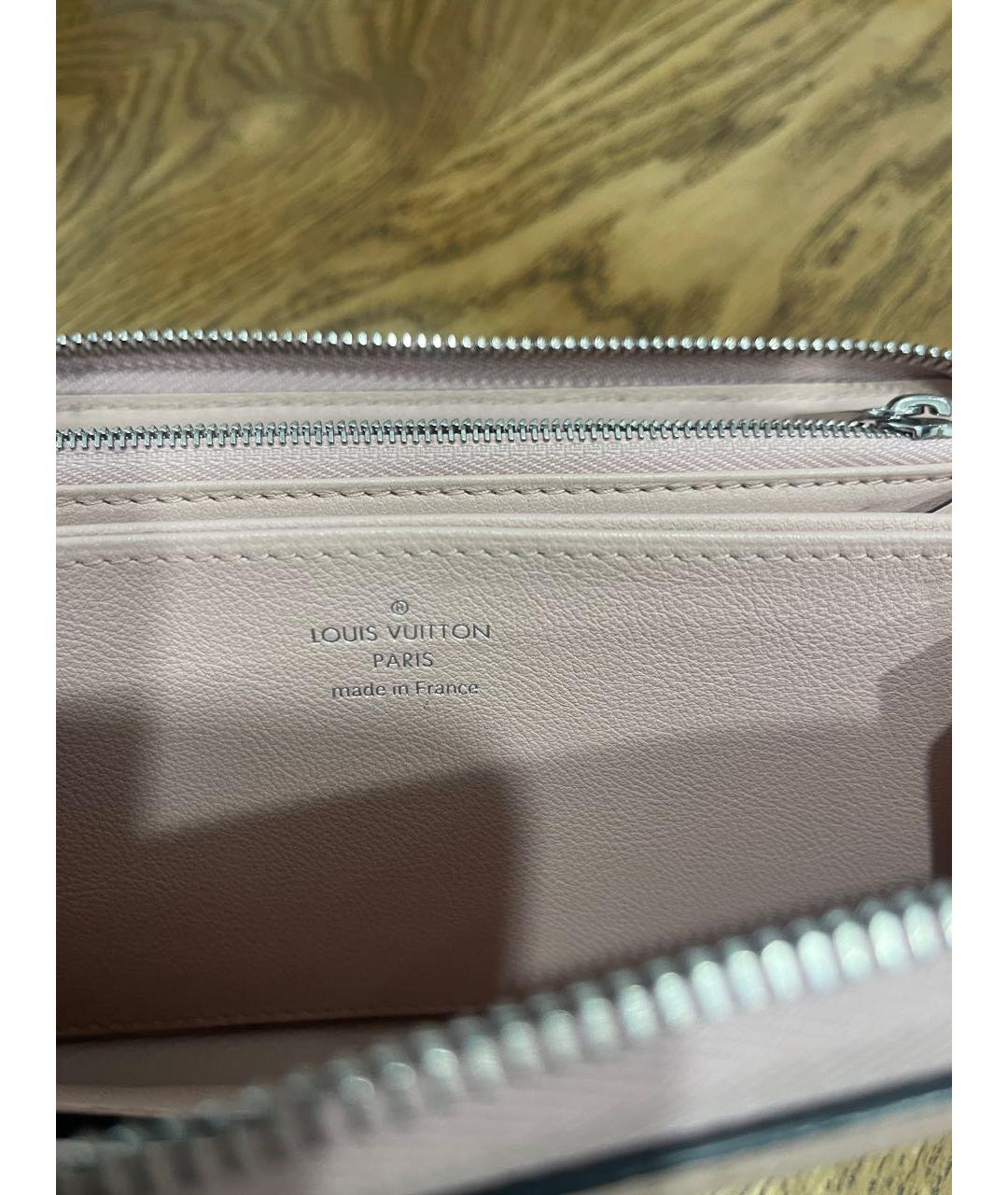 LOUIS VUITTON Розовый кожаный кошелек, фото 6