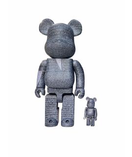 BEARBRICK Скульптура