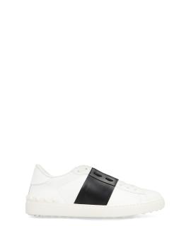 VALENTINO Низкие кроссовки / кеды