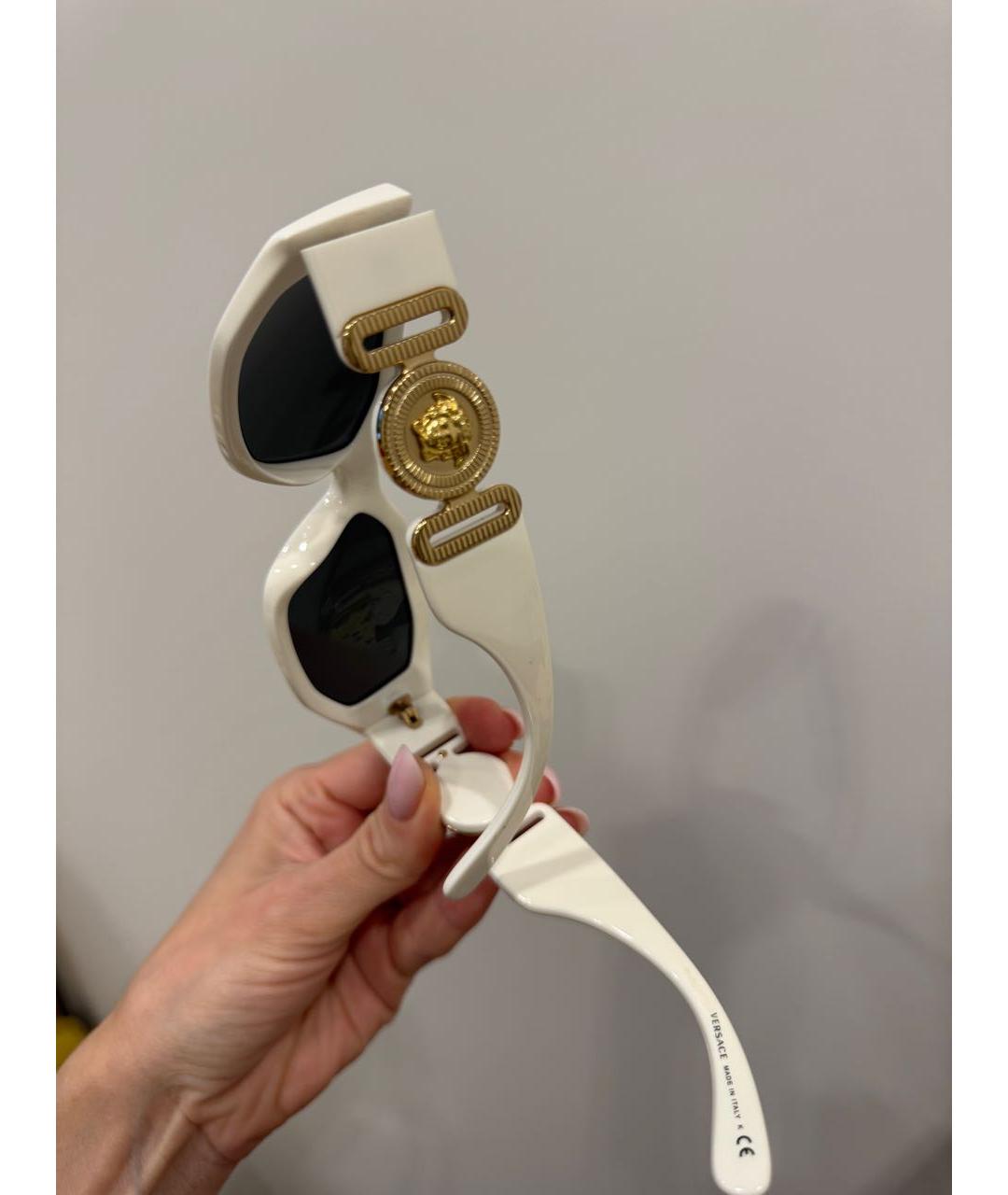 VERSUS VERSACE Белые пластиковые солнцезащитные очки, фото 6