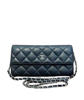 CHANEL Сумка через плечо