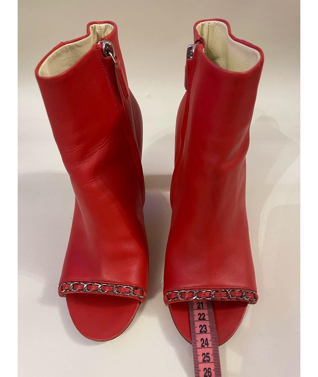 CHANEL Красные кожаные ботильоны, фото 3