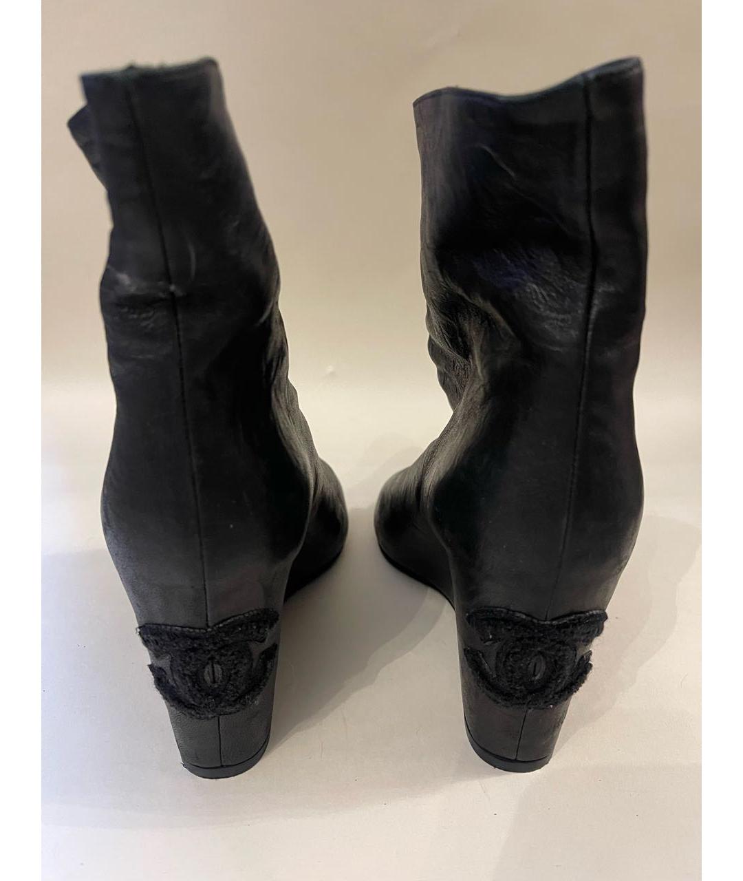 CHANEL Черные кожаные ботильоны, фото 6