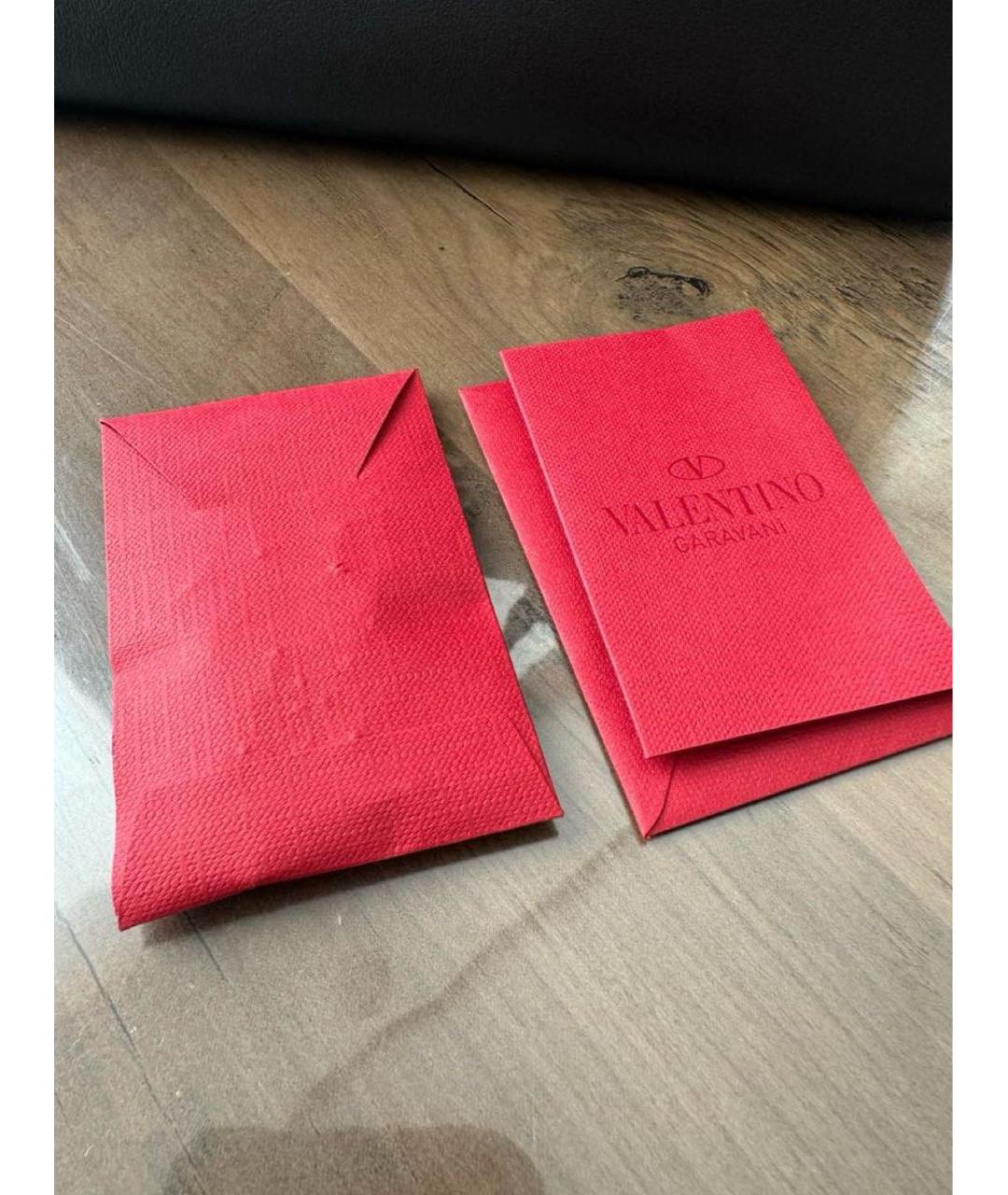 VALENTINO Черная кожаная сумка через плечо, фото 5