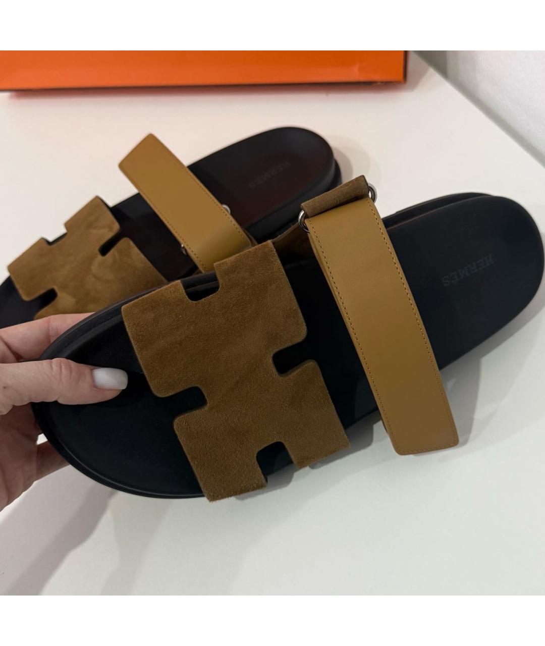HERMES Коричневые замшевые шлепанцы, фото 5