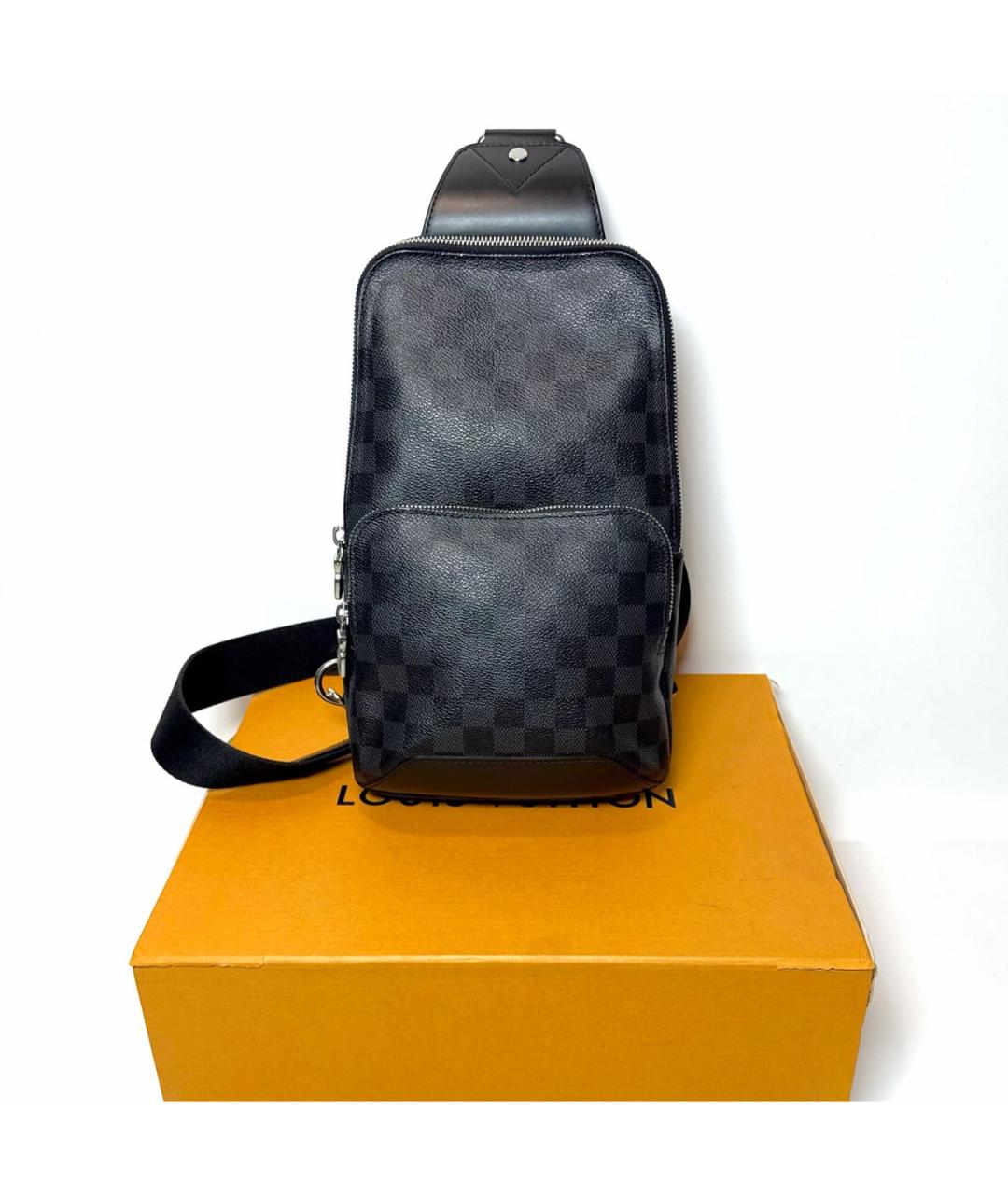 LOUIS VUITTON Черная поясная сумка, фото 2