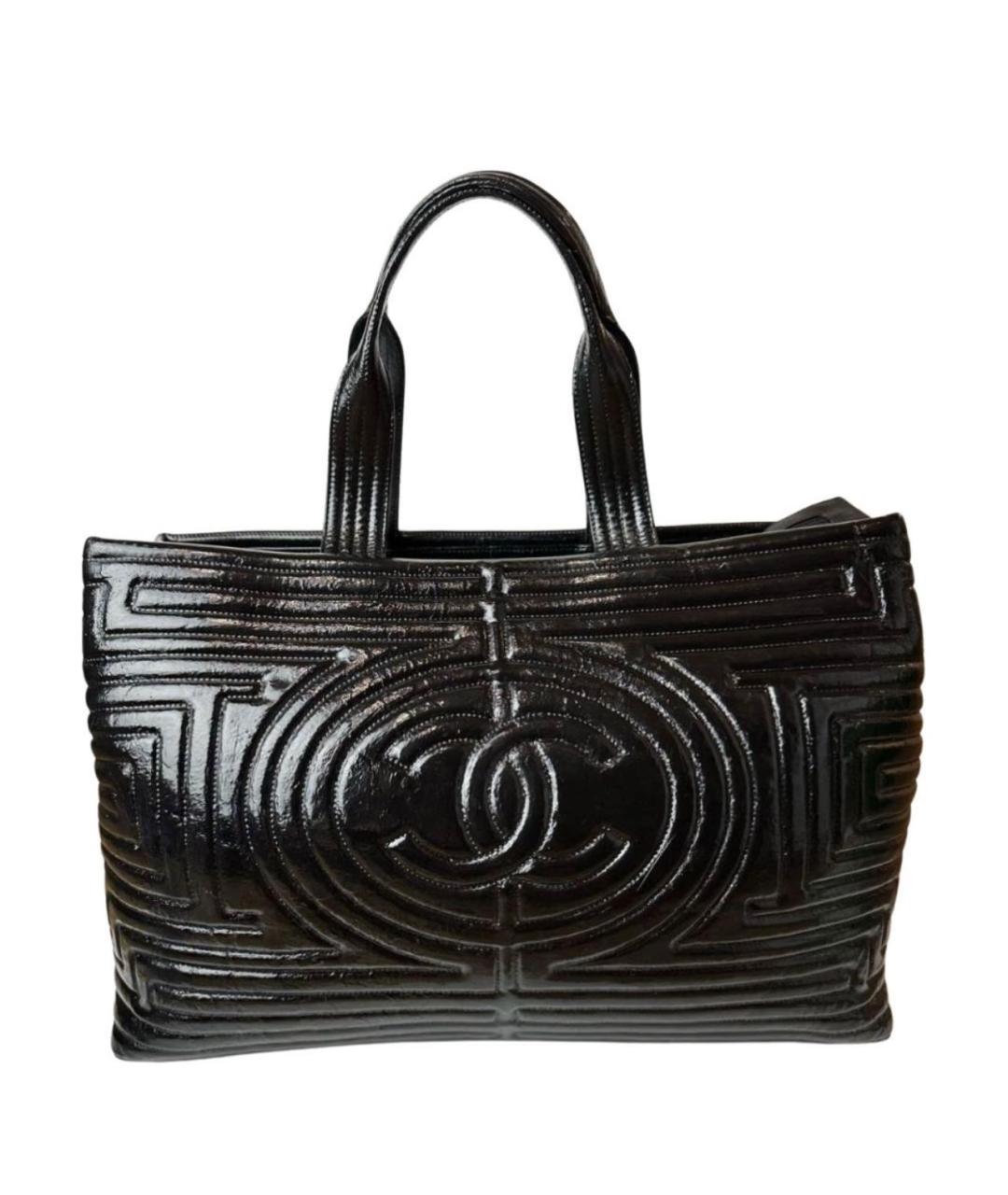 CHANEL Черная сумка тоут из лакированной кожи, фото 6