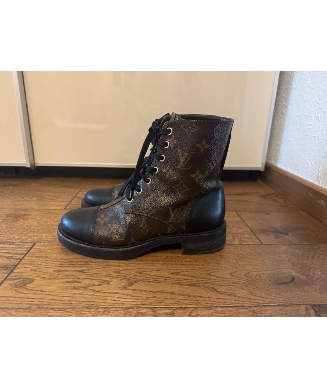 LOUIS VUITTON Коричневые ботинки, фото 8