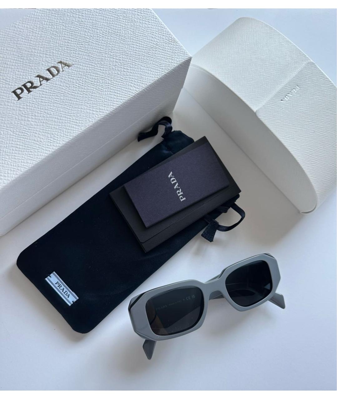 PRADA Серые пластиковые солнцезащитные очки, фото 4