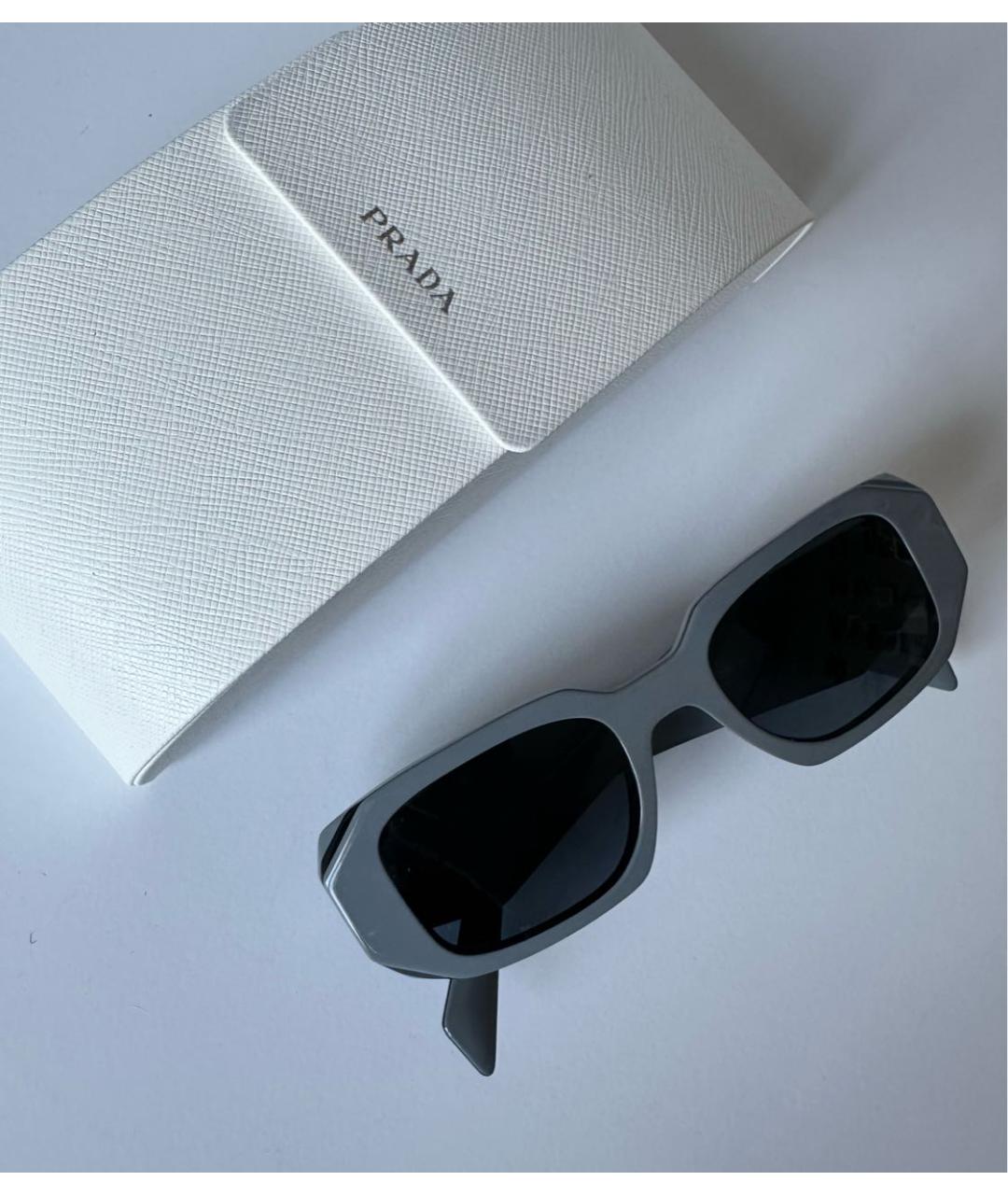 PRADA Серые пластиковые солнцезащитные очки, фото 6