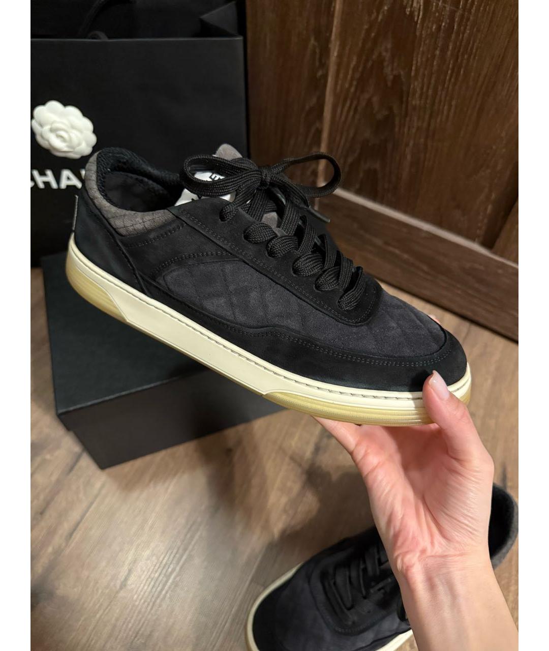 CHANEL Черные замшевые кеды, фото 9