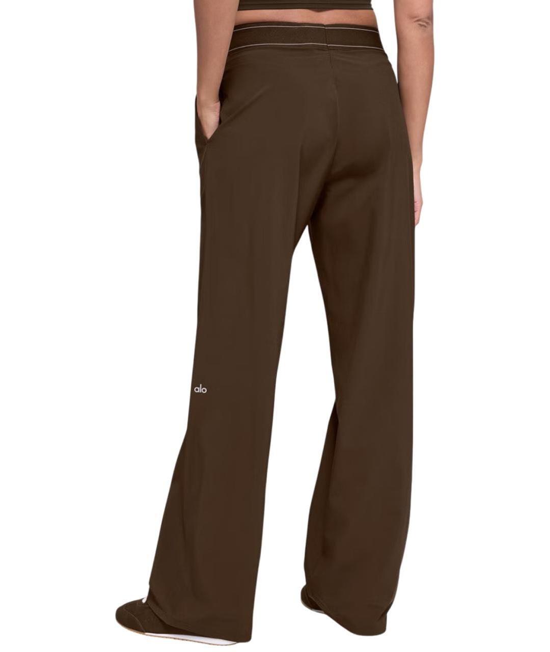 ALO YOGA Коричневые прямые брюки, фото 4
