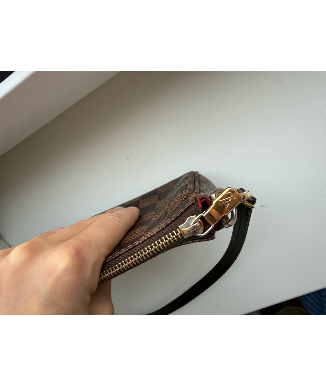 LOUIS VUITTON Коричневая сумка с короткими ручками, фото 6