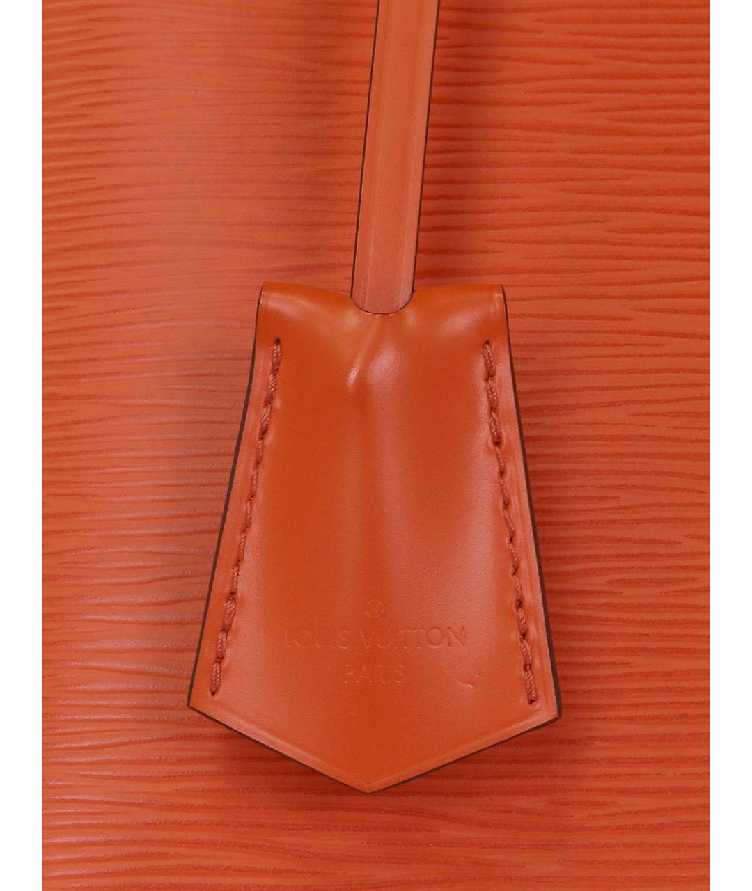 LOUIS VUITTON Коралловая кожаная сумка с короткими ручками, фото 7