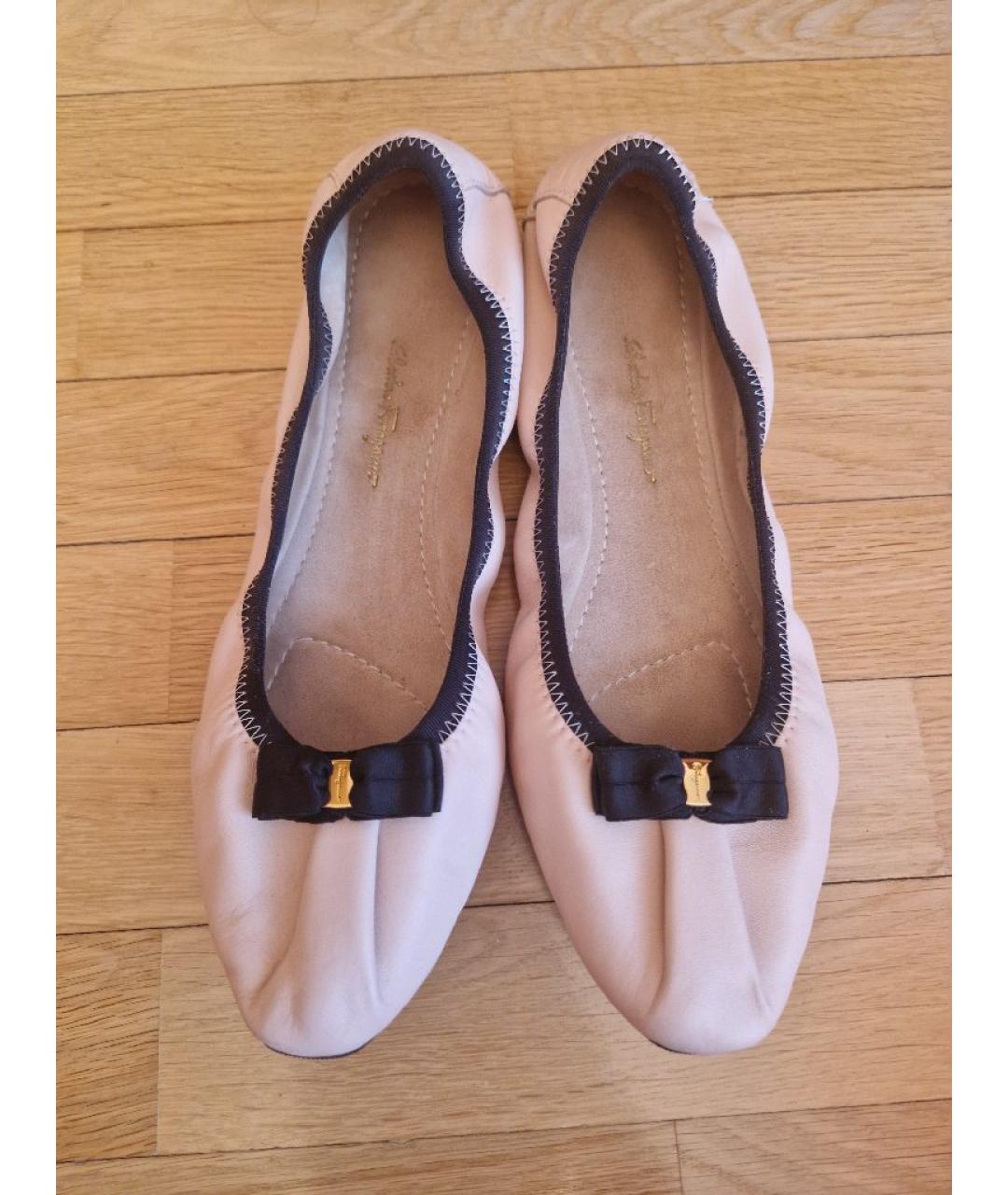 FERRAGAMO Розовые кожаные балетки, фото 2
