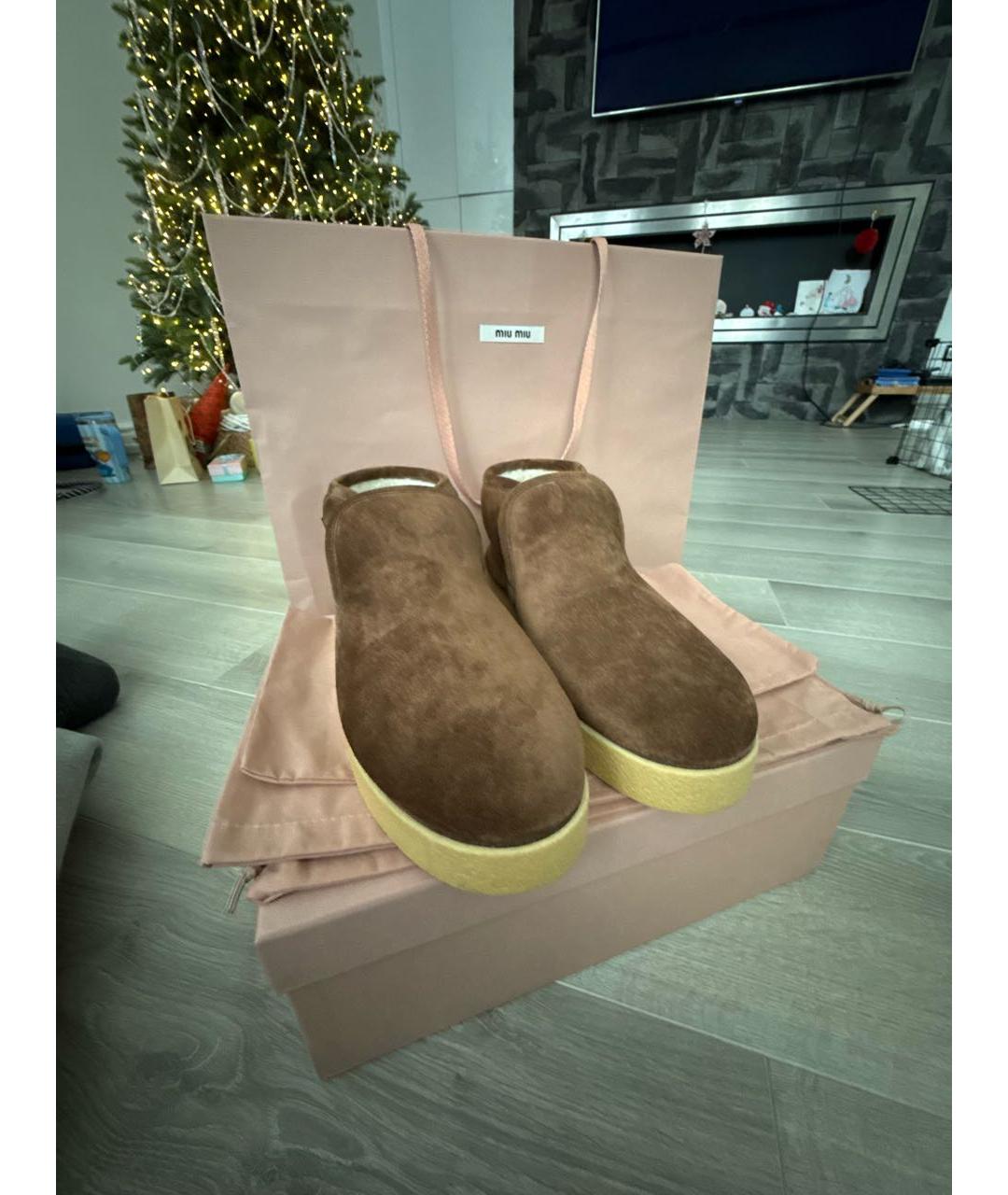 MIU MIU Коричневые замшевые ботинки, фото 2