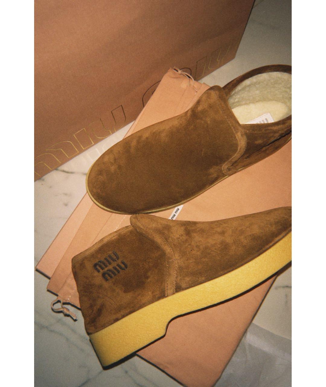 MIU MIU Коричневые замшевые ботинки, фото 5