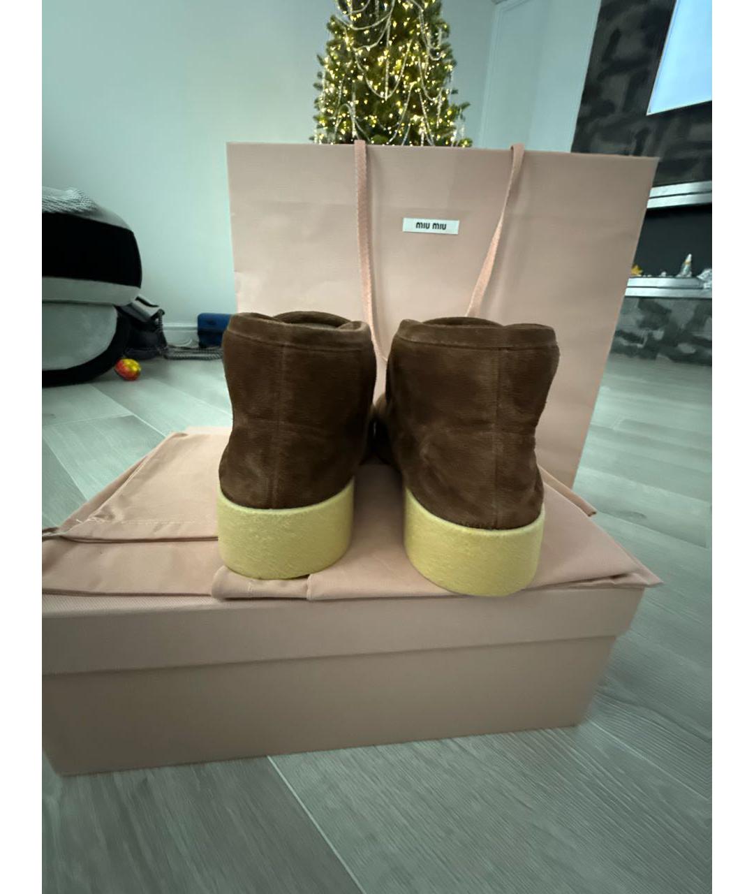 MIU MIU Коричневые замшевые ботинки, фото 4