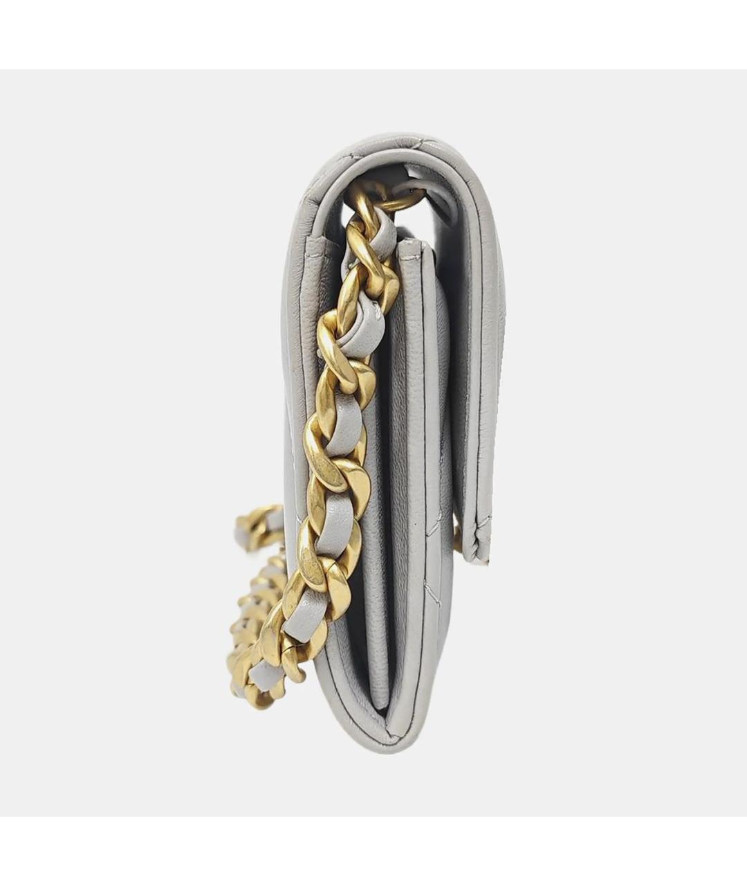 CHANEL Серая кожаная сумка через плечо, фото 3