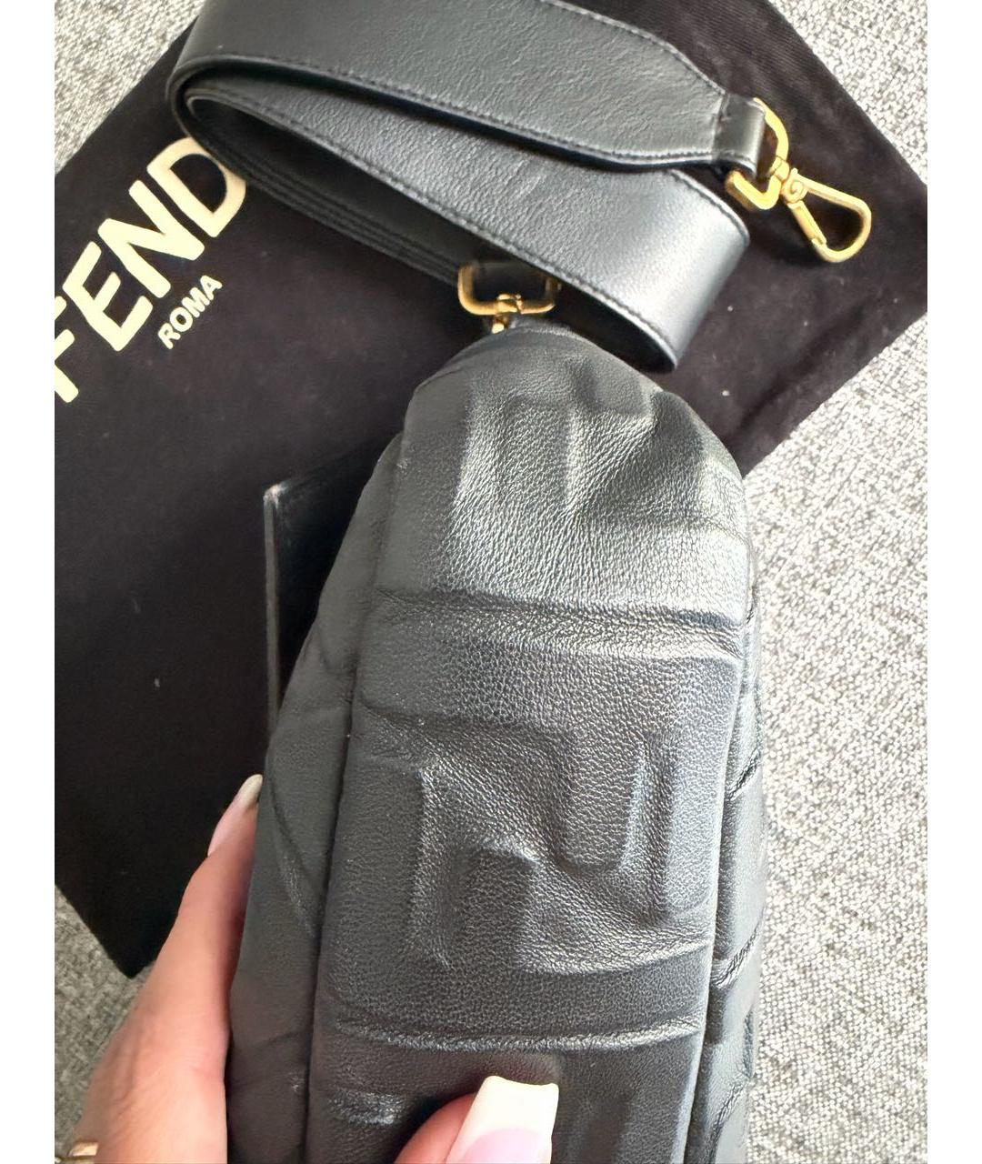 FENDI Черная кожаная сумка через плечо, фото 6