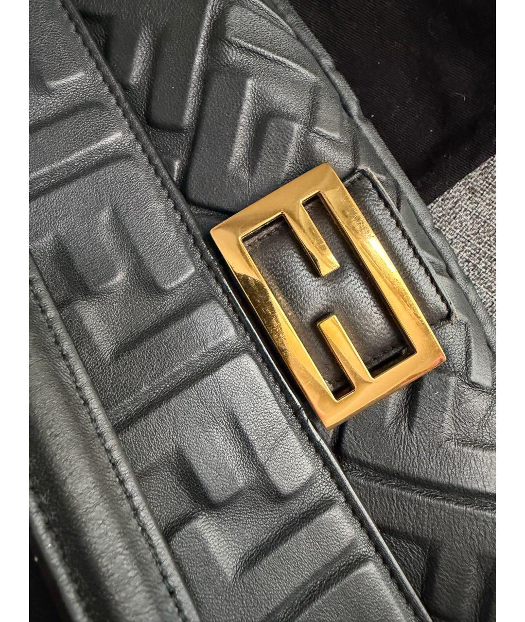 FENDI Черная кожаная сумка через плечо, фото 4