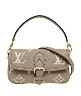 LOUIS VUITTON Сумка через плечо