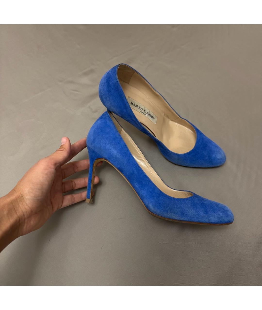 MANOLO BLAHNIK Синие замшевые туфли, фото 8