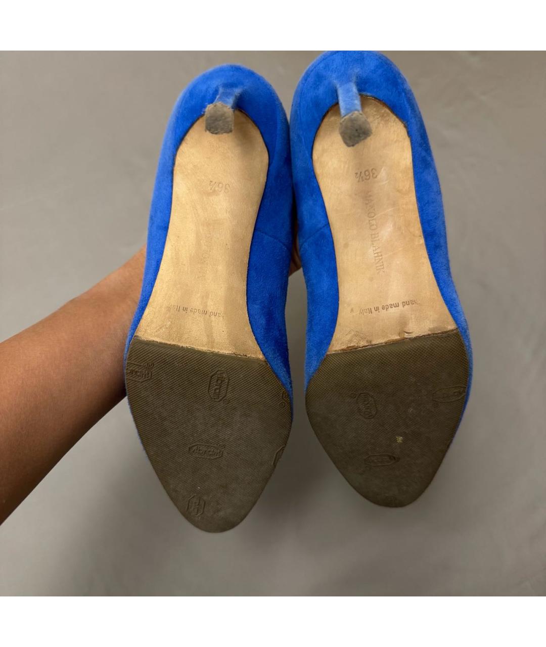 MANOLO BLAHNIK Синие замшевые туфли, фото 5