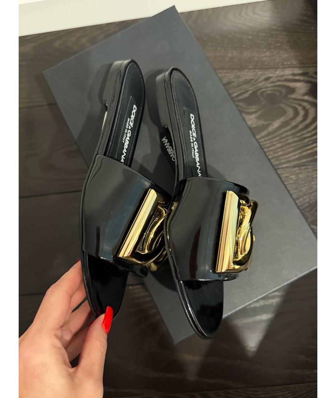 DOLCE&GABBANA Черные шлепанцы из лакированной кожи, фото 2
