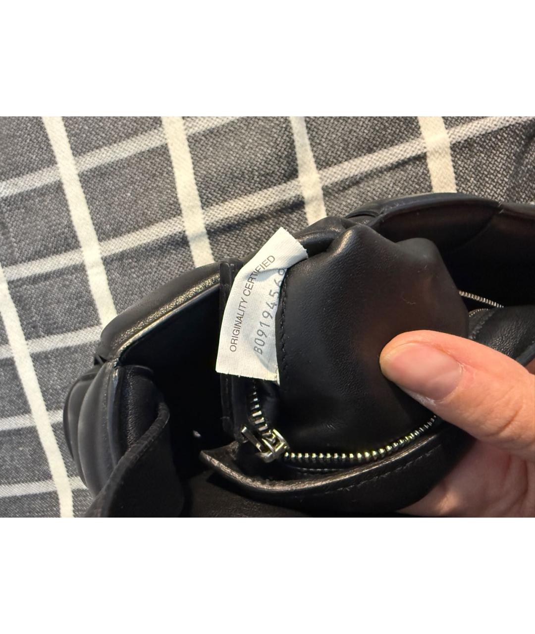 BOTTEGA VENETA Черная кожаная сумка через плечо, фото 6