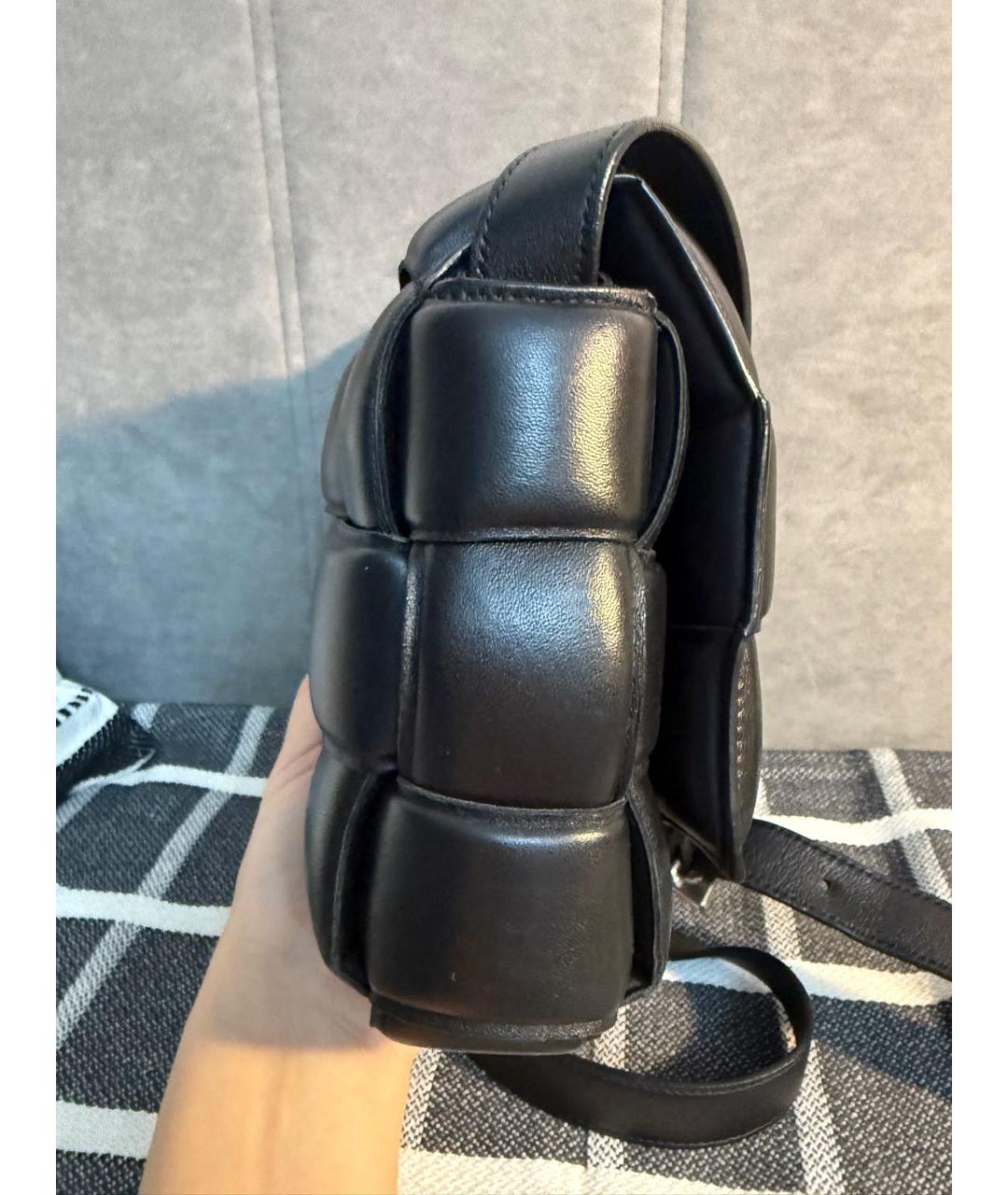 BOTTEGA VENETA Черная кожаная сумка через плечо, фото 4