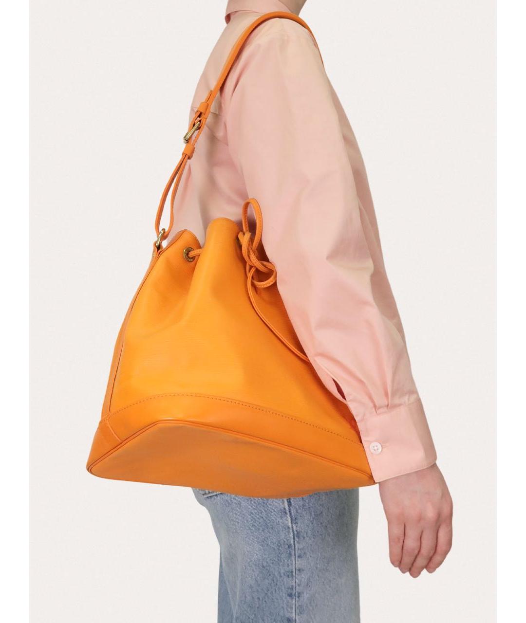 LOUIS VUITTON Оранжевая кожаная сумка через плечо, фото 8