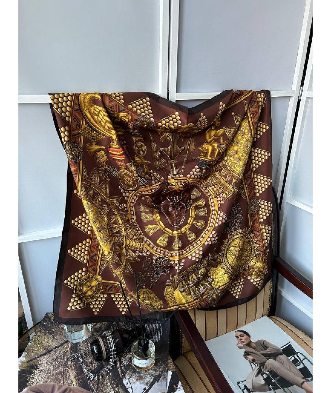 HERMES Коричневый шелковый платок, фото 5