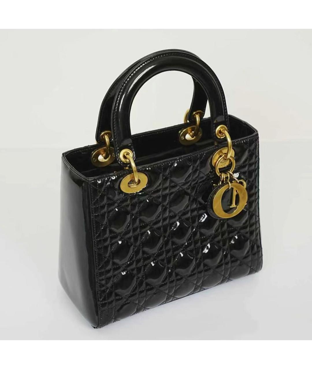 CHRISTIAN DIOR Черная сумка с короткими ручками из лакированной кожи, фото 2