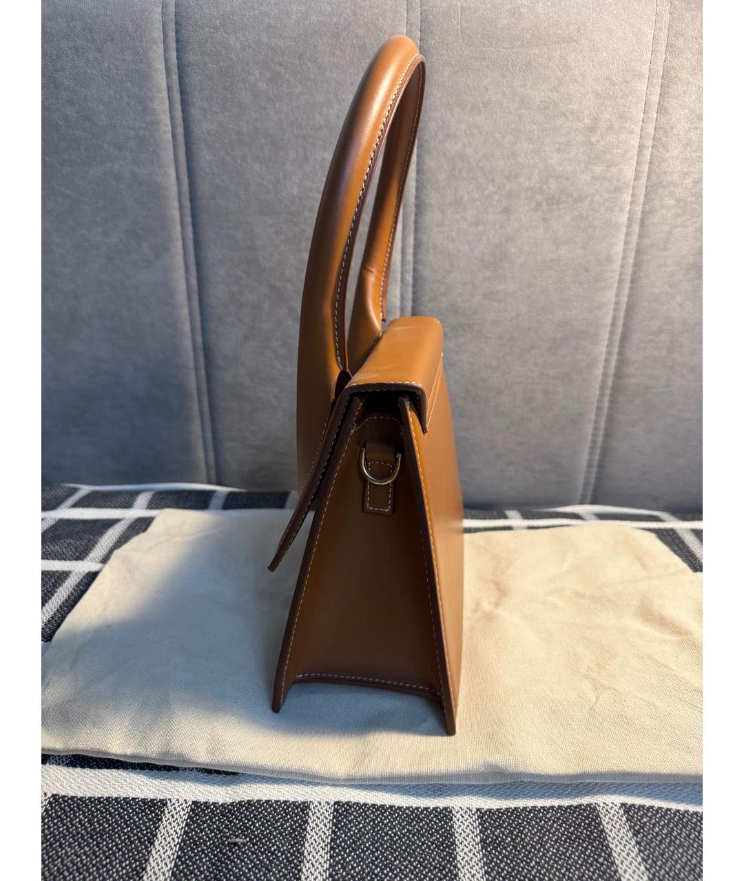 JACQUEMUS Коричневая кожаная сумка с короткими ручками, фото 4