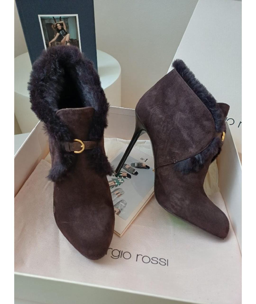 SERGIO ROSSI Коричневые замшевые ботильоны, фото 5