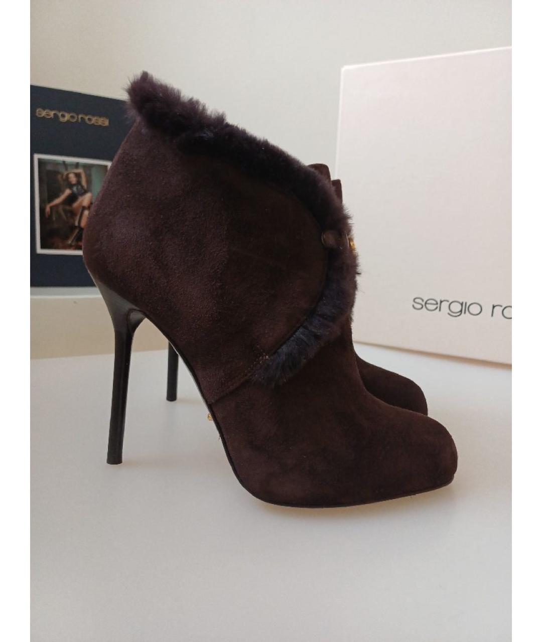 SERGIO ROSSI Коричневые замшевые ботильоны, фото 4