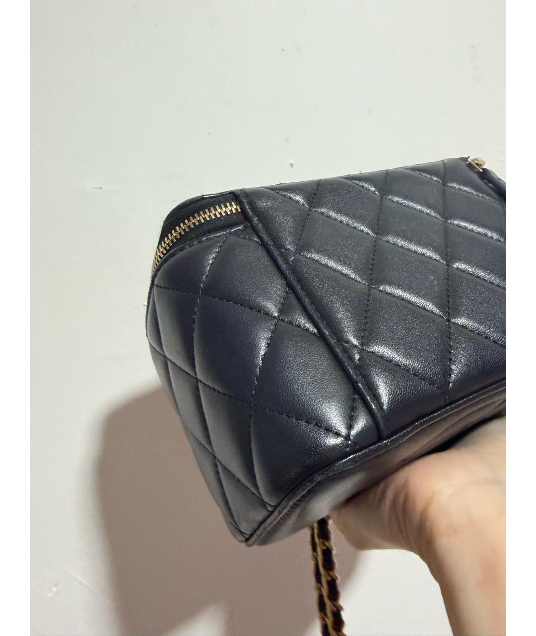 CHANEL Черная кожаная сумка через плечо, фото 3