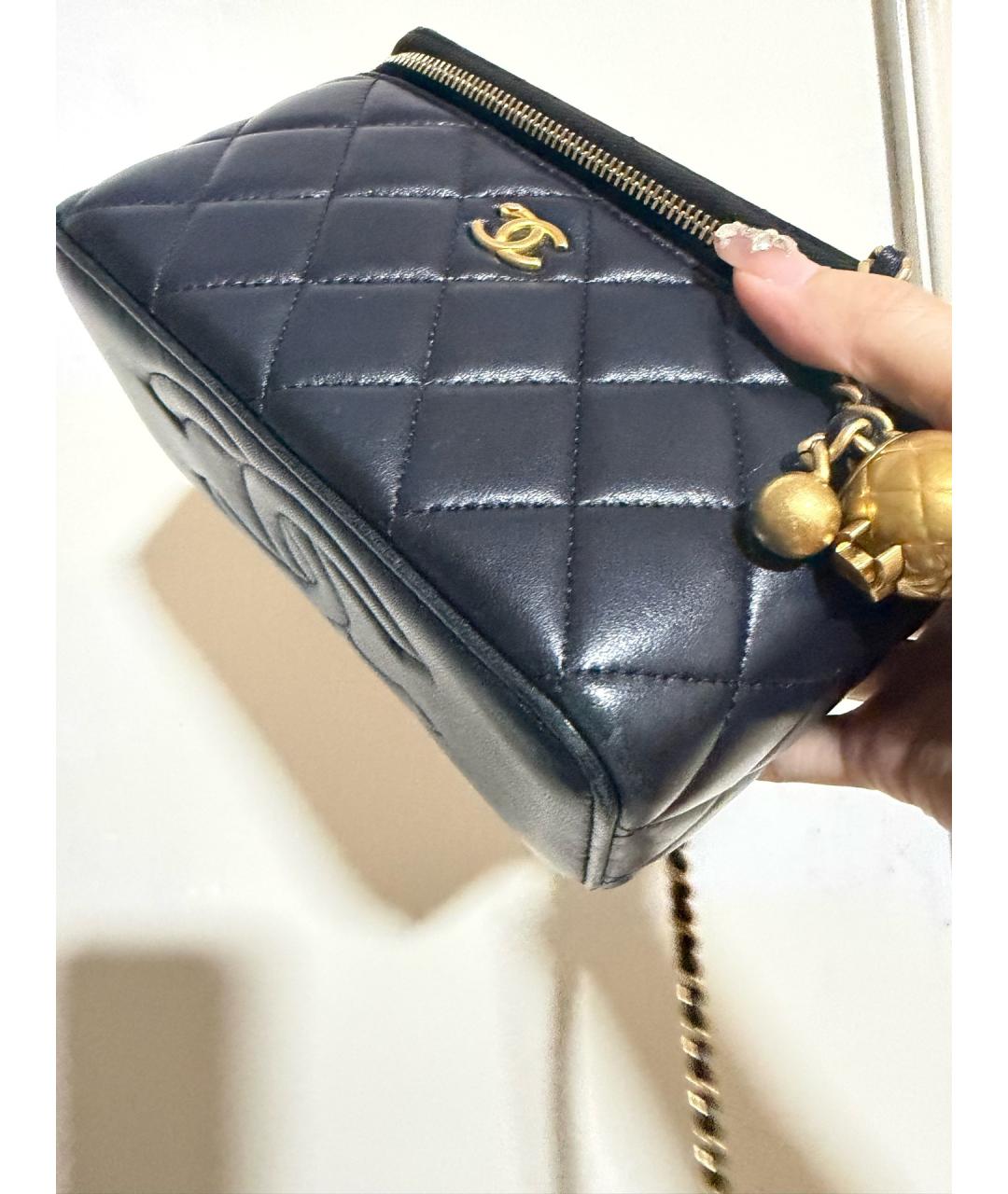 CHANEL Черная кожаная сумка через плечо, фото 5