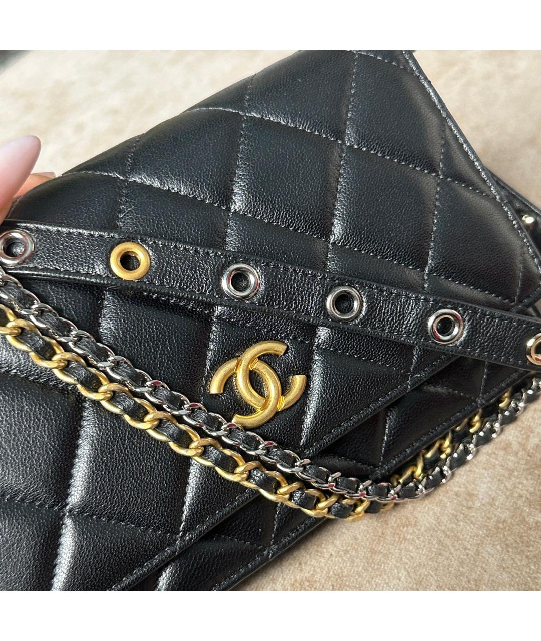 CHANEL Черная кожаная сумка через плечо, фото 7