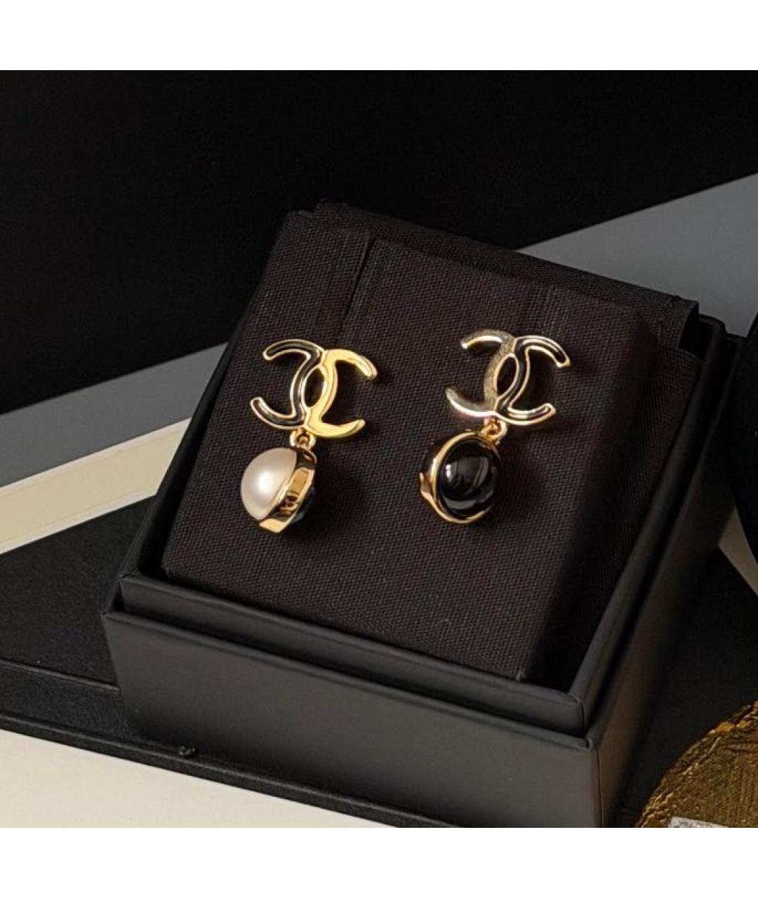 CHANEL Золотые металлические серьги, фото 3