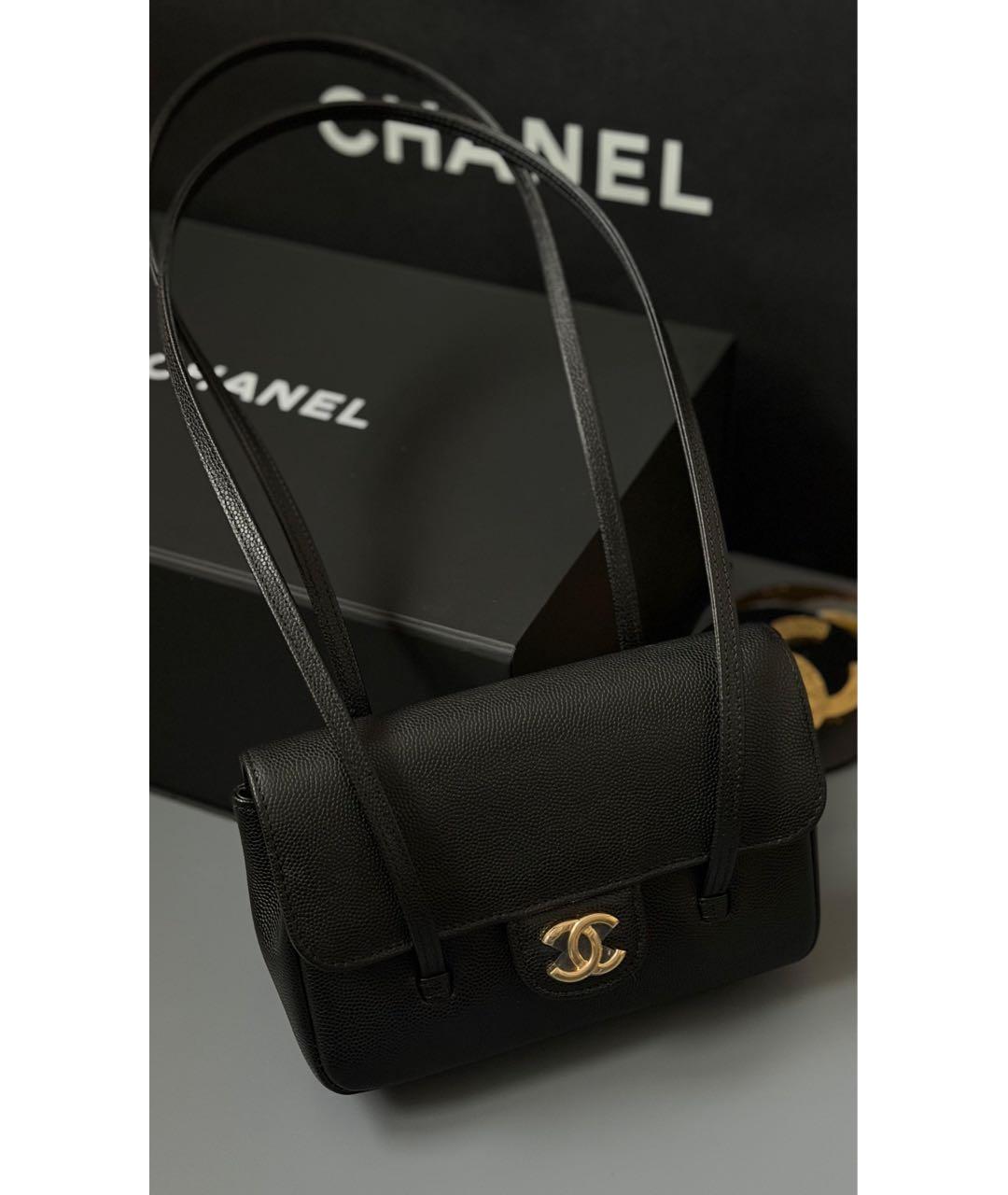 CHANEL Черная кожаная сумка через плечо, фото 3