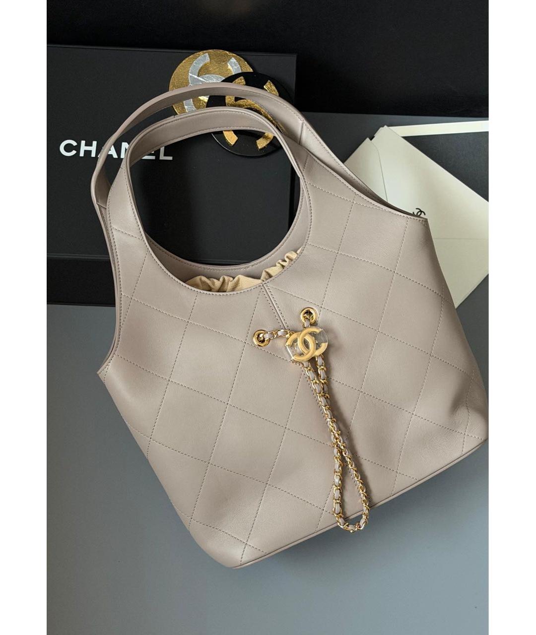 CHANEL Серая кожаная сумка тоут, фото 2