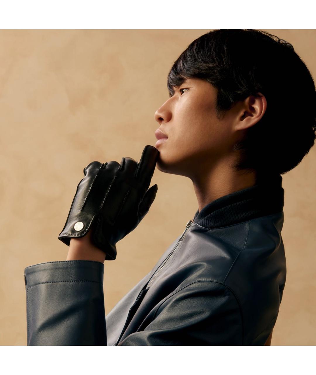 HERMES Черные кожаные перчатки, фото 3