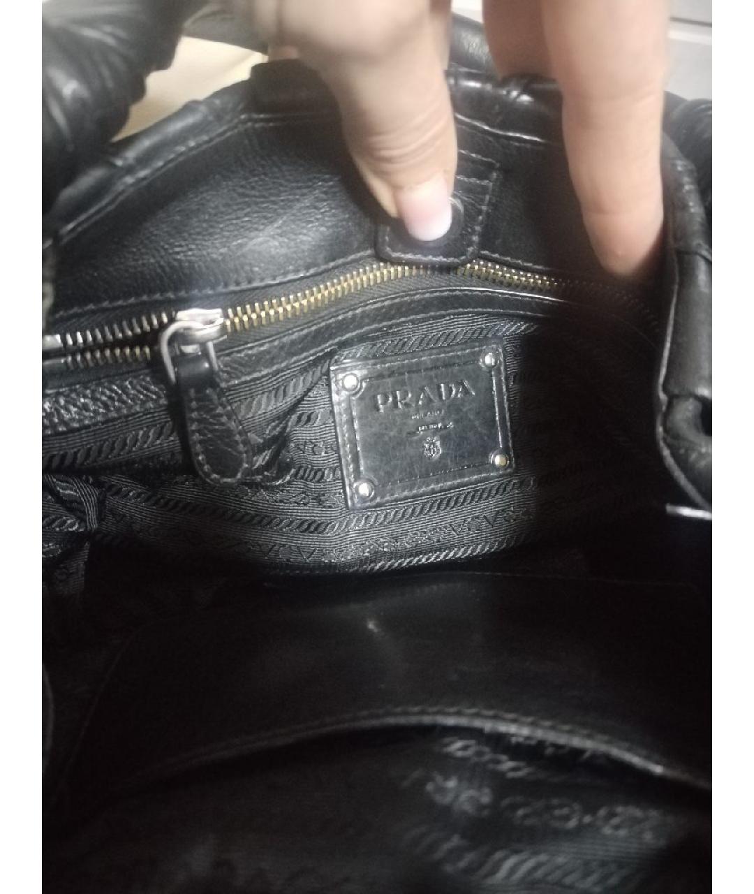 PRADA Черная кожаная сумка через плечо, фото 6