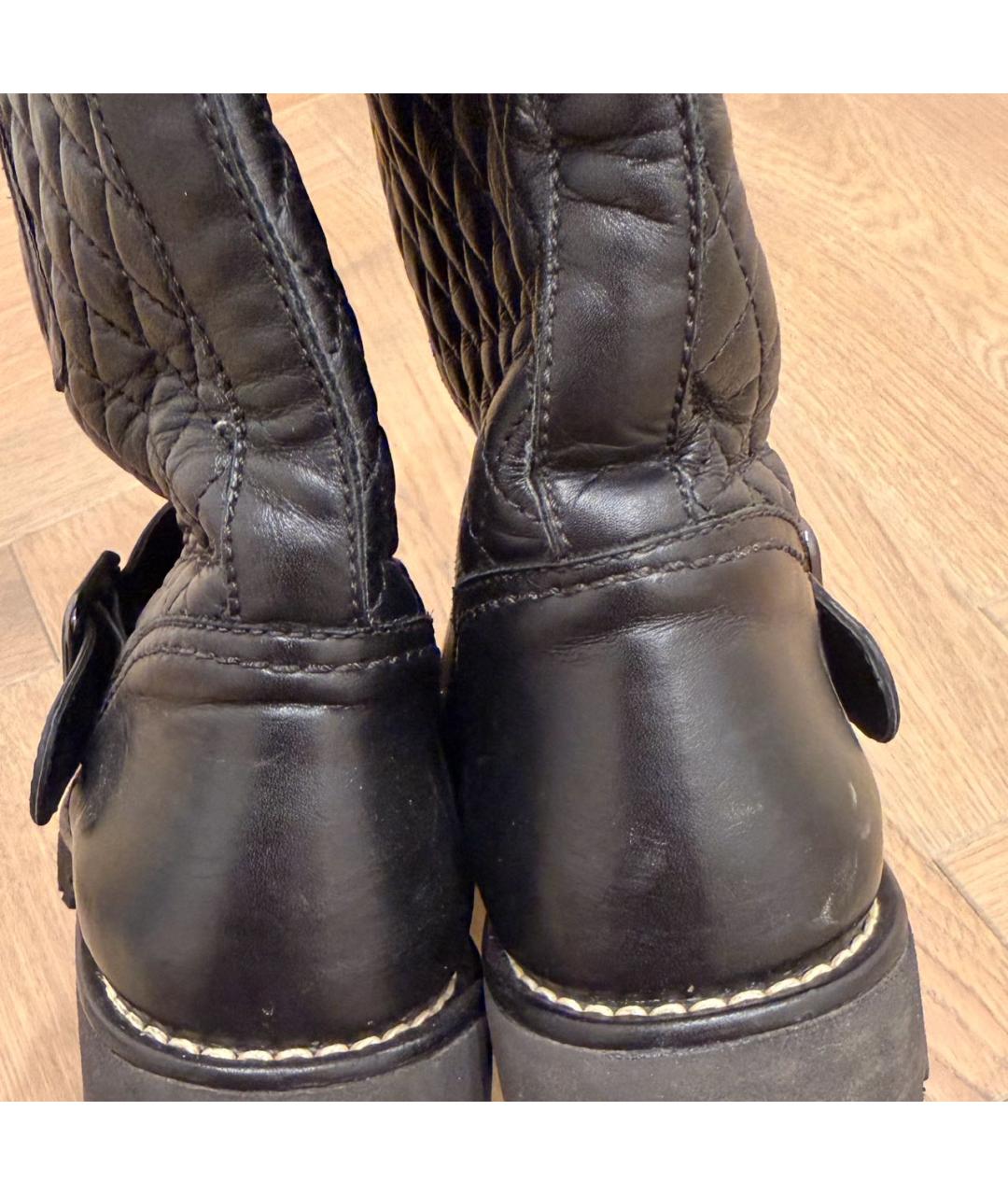 CHANEL Черные кожаные сапоги, фото 3