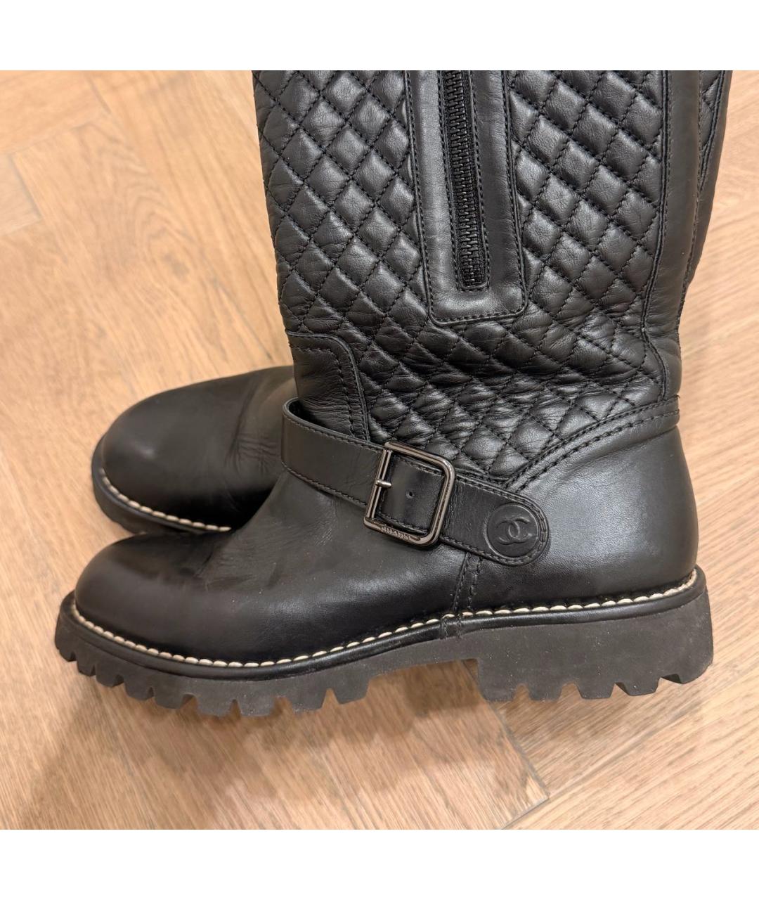 CHANEL Черные кожаные сапоги, фото 4
