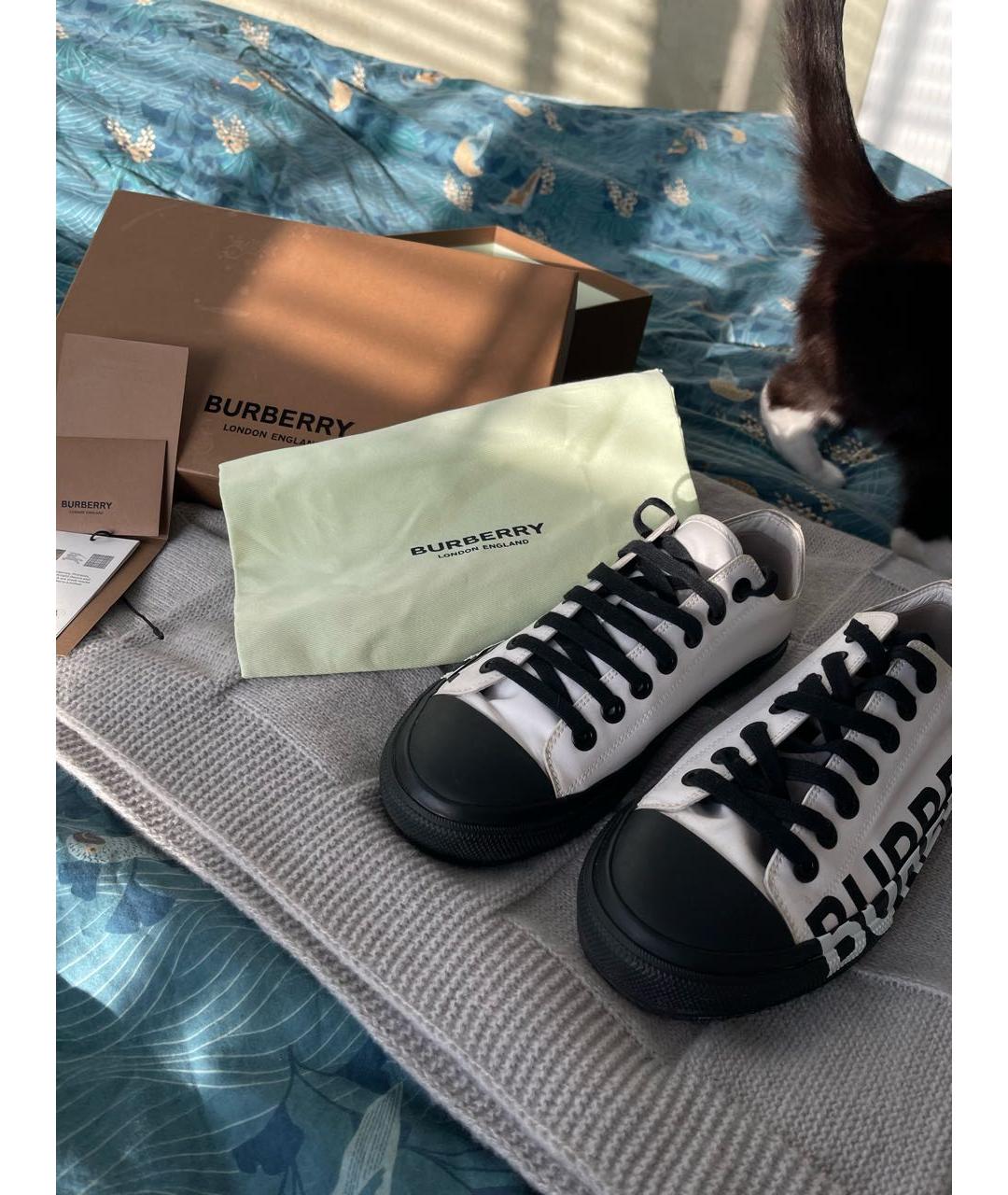 BURBERRY Белые текстильные кеды, фото 2