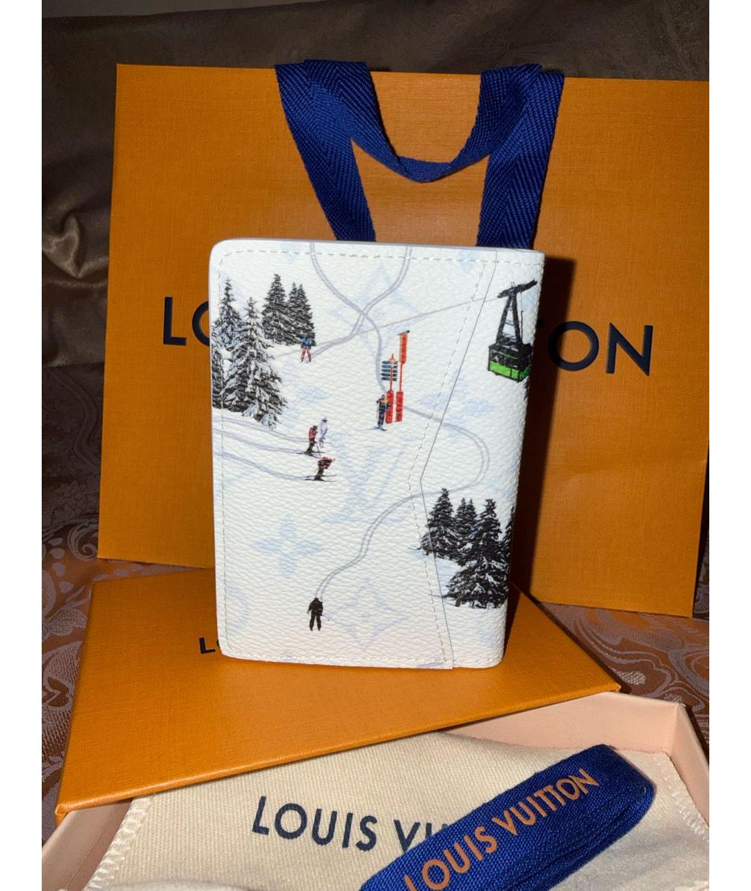 LOUIS VUITTON Белый кожаный кардхолдер, фото 2